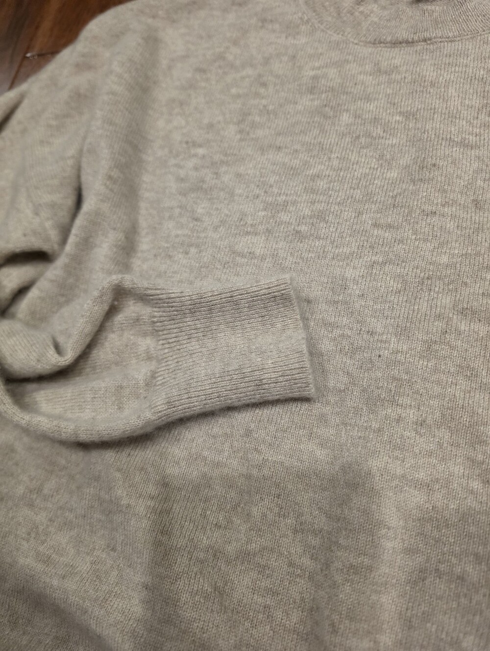 Madewell Classic Cashmere Crewneck - Picture 3 of 4